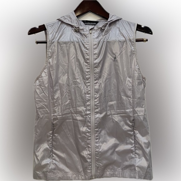 BEAN POLE GOLF SILVER METALLIC LIGHTWEIGHT HOODED GOLF TENNIS SLEEVELESS VEST - Picture 1 of 16